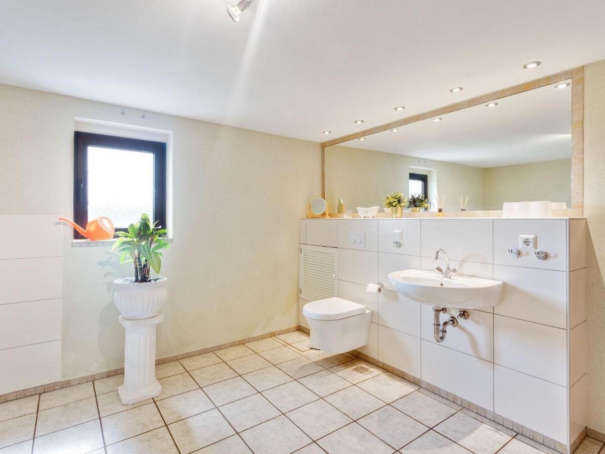 Beautiful Holiday Home Ideal For Hikers Kleinlangenfeld Buitenkant foto