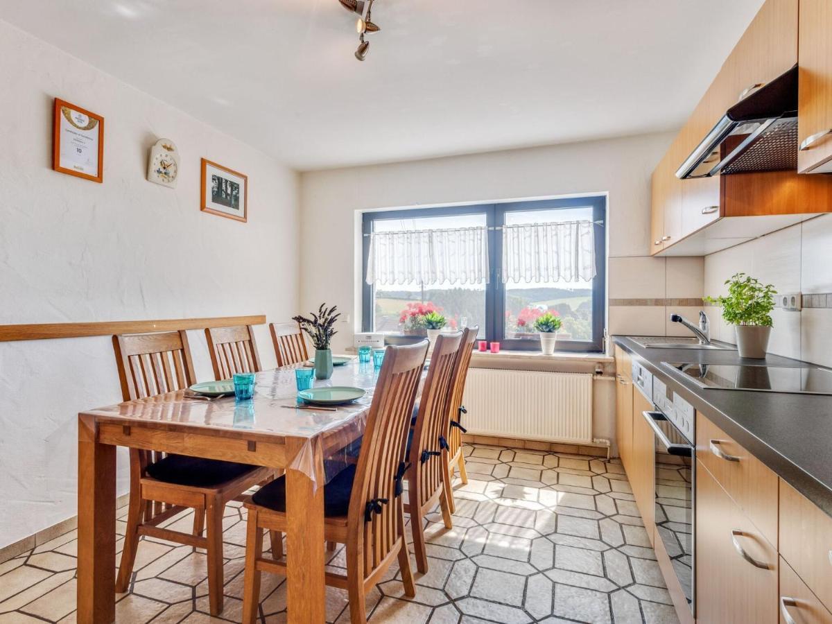 Beautiful Holiday Home Ideal For Hikers Kleinlangenfeld Buitenkant foto